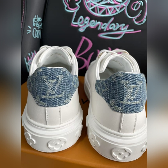 Louis Vuitton Time Out Sneaker - Picture 6 of 16